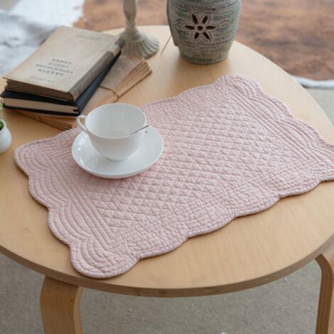 Lot de 2 sets de table matelassés - Lavables - pour tables de cuisine et de salle à manger - Rose (1/5)