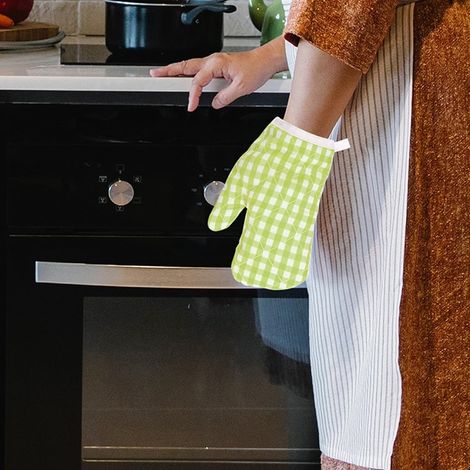 Juego de 2 manoplas de cocina para niños y niñas, resistentes al calor, perfectas para cocinar, hornear, asar a la parrilla y aislar del horno. Incluyen cordón. Ideales para toda la familia y un regal (1/5)