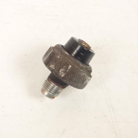 [PRODUIT D'OCCASION] Capteur de pression d huile pour moto Suzuki 650 SV Après 2003