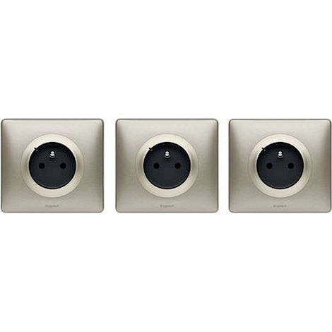 Lot de 3 prises de courant connectées Céliane with Netatmo complet titane