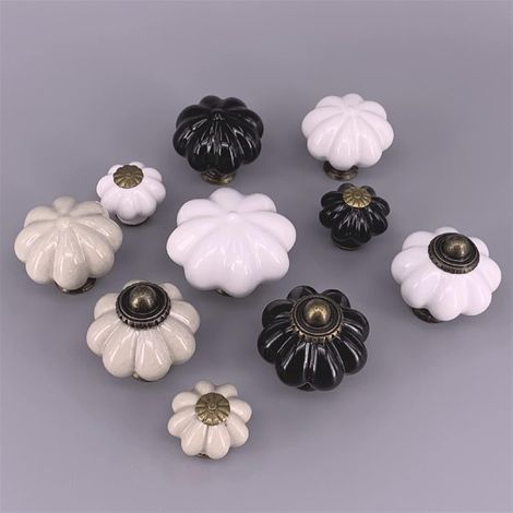 Poignées et boutons noirs blancs, de meubles cuisine pour tiroir (1/5)