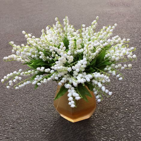 Lot de 6 fleurs artificielles de muguet, imitation de haute qualité, pour la décoration de la maison et des mariages. (1/5)