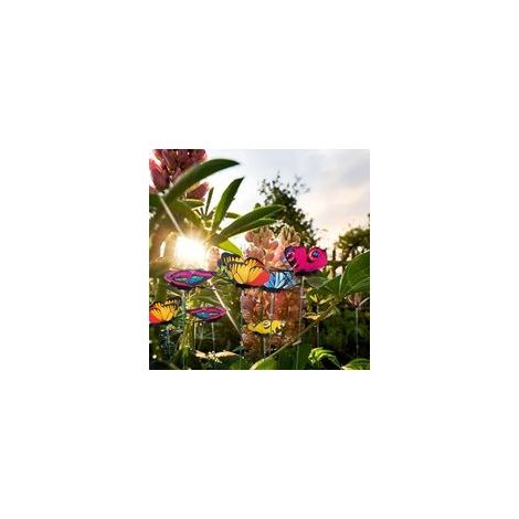 Style aléatoire Lot de 50 papillons décoratifs colorés 7 cm – PVC imperméable – Pour décoration jardin, terrasse et pelouse – Faciles à installer (1/5)