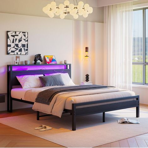 Letto matrimoniale 140x190 cm con contenitore, testiera con vani, porta USB Type C e presa, MDF e metallo nero (1/5)