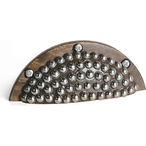 Tirador de Concha para Mueble  Estilo Decorativo  Fabricado en Roble  Acabado en Roble /Metal  Distancia Entrepuntos: mm  Medidas 953919 mm  Sistema de Fijación  1 Unidad - (1/5)