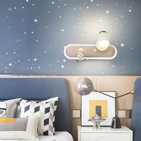 (Blanc Droite,Lumière Blanche)LED Créatif Applique Murale Astronaute Design Intérieur Éclairages Murales Ciel étoilé Projection Chambre Enfant Décoration Lampe Murale Fer Aluminium Résine pour Salon
