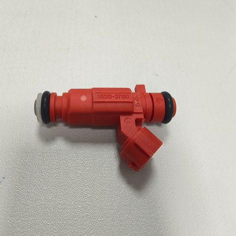 35310-37160 est un injecteur de carburant adapté aux véhicules Hyundai et Kia. (1/5)
