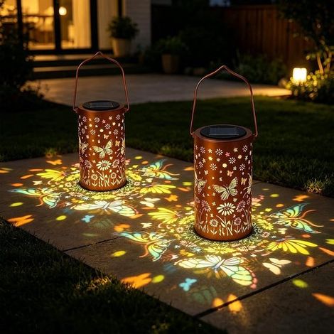 Set di 2 lanterne solari da giardino, impermeabili (IP65), decorative per balcone e giardino. (1/5)