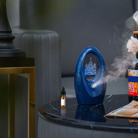 Mini-USB-Luftbefeuchter, geräuschloses Nachtlicht, Tisch-Aromatherapie-Nebeldiffusor für das Schlafzimmer, marineblau (Burgmuster) (1/4)