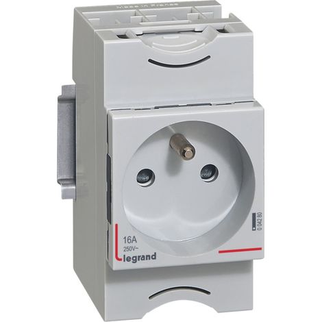 Presa modulare 2P+Z 10/16A 250V per guida G380 004280
