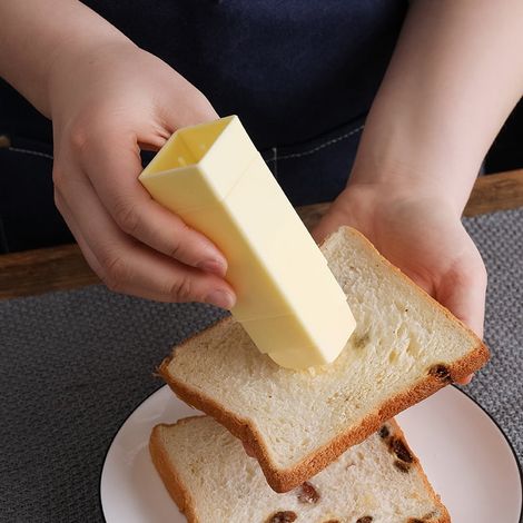 Butter Stick Holder - PP Butter Dispenser With Cover - For Toast Bagels Waffles Corn - 3.6 x 3.6 x 11 cm - 1 Piece (1/5)