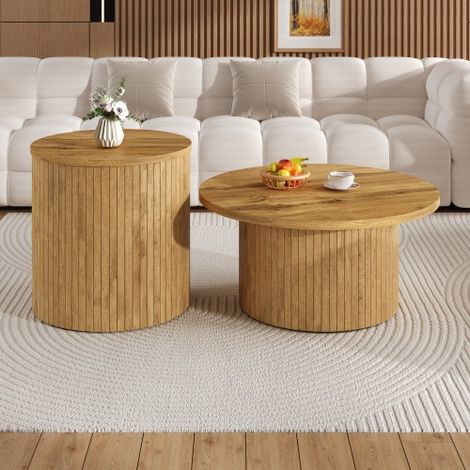 Table basse au design à double plateau rond, agrémentée de détails en lattes de bois massif naturel. Une table de salon multifonctionnelle. (1/5)