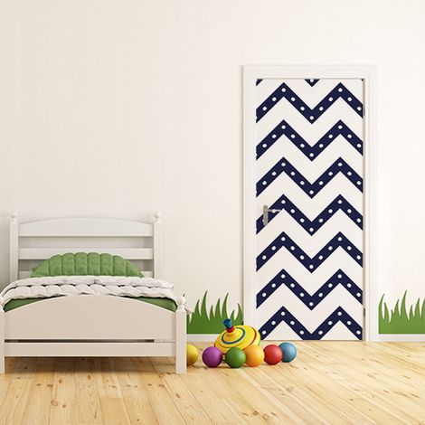 Sticker Porte Déco Intérieure Chevrons Bleus et Blancs à Pois, 204 cm X 83 cm - Décorez votre Intérieur avec Style et Élégance (1/4)