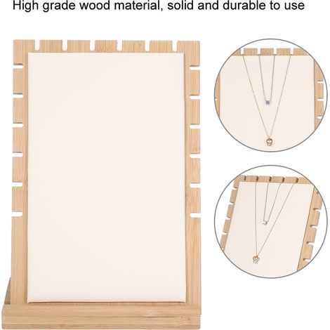 Porte-bijoux mural en bois clair pour colliers, bracelets et boucles d'oreilles - Organisation et décoration murale (1/5)