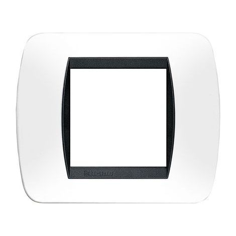 Bticino Living International placca 2 moduli bianco L4802PB