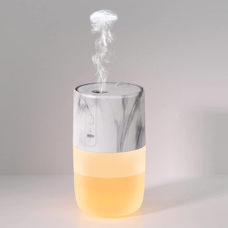 CSPARKV Mini-Luftbefeuchter, 300 ml Ultraschall-Luftbefeuchter mit Quallen-Rauchring, per USB wiederaufladbarer Luftbefeuchter mit 7 mehrfarbigen LEDs für Auto, Reisen, Schlafzimmer (weiß) (1/5)