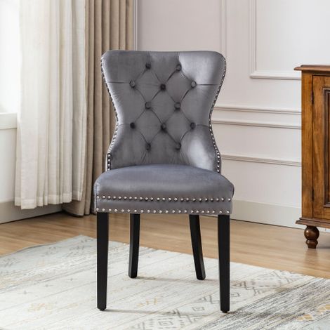 Chaises de salle à manger en velours — Lot de 2 — Pieds en chêne, capitonnage à boutons, anneaux de tirage chromés et finition cloutée — Idéales pour la chambre, la cuisine, le salon ou comme chaises  (1/4)