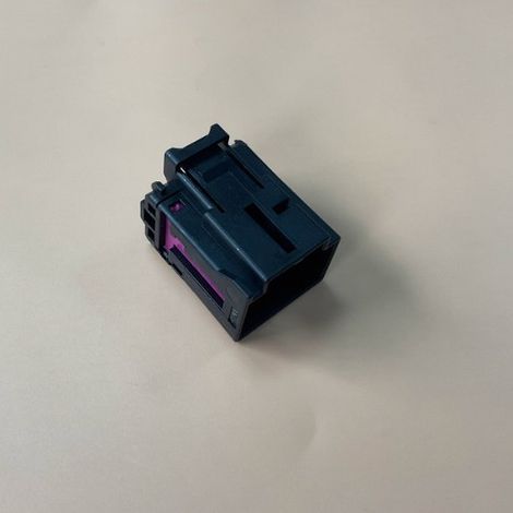 4F0972575/10756433 Automotive connector wiring harness with 17 pins (1/4)