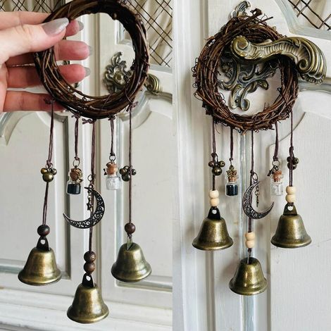 Carillon de Vent Sorcière Couronne Artisanale - Cloches de Protection pour Porte - Décoration Murale Maison (1/5)