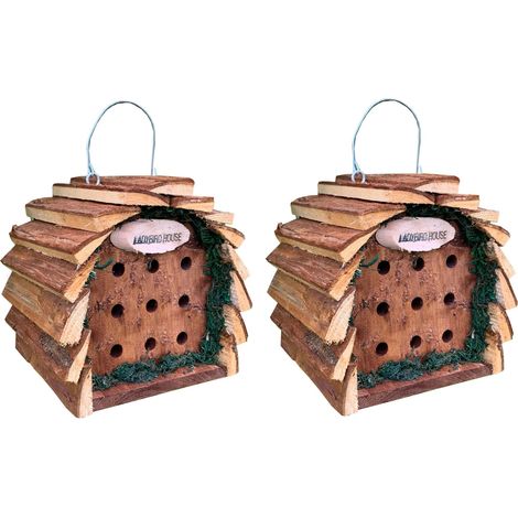 Wooden Hanging Ladybird House (Set of 2) (1/5)