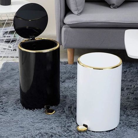 Poubelle à pédale en acier inoxydable avec poignée antidérapante noir 6L poubelle à pédale compacte avec bac intérieur. (1/4)