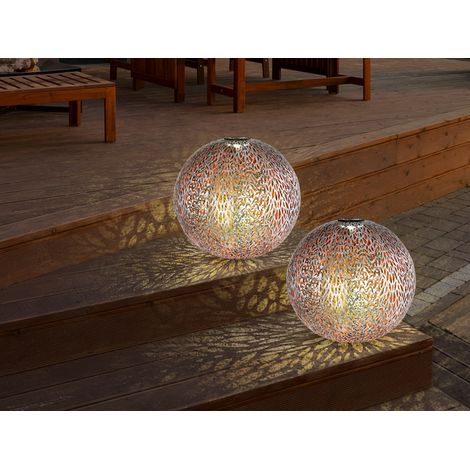 LED Metall Solarkugeln 2er Set Ø 27cm mit Erdspieß, Silber Antik (1/5)