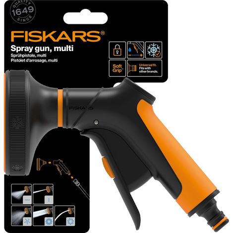Pistola de riego Fiskars multifunción negra y naranja