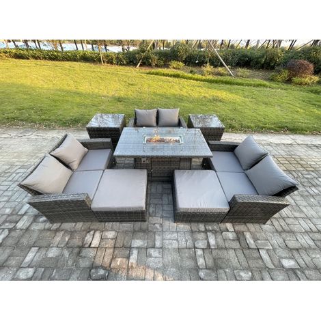 Fimous Hoher Rücken Rattan Gartenmöbel Sets mit Outdoor-Möbel Gas Feuerstelle Esstisch Set 2 Großer Fußhocker 2 Beistelltische Dunkelgrau Gemischt (1/5)