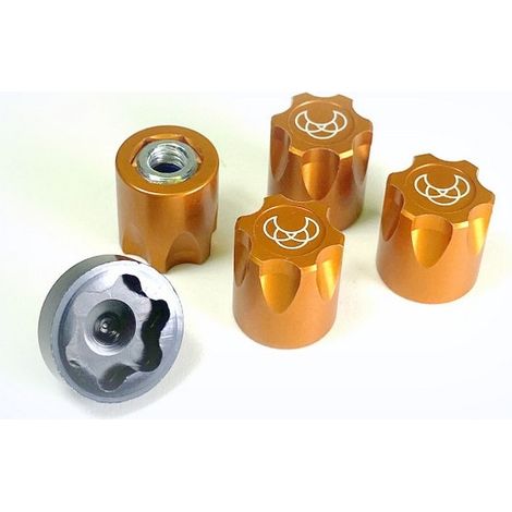 1:10 Alu. Hub Nut M4 gold (4)