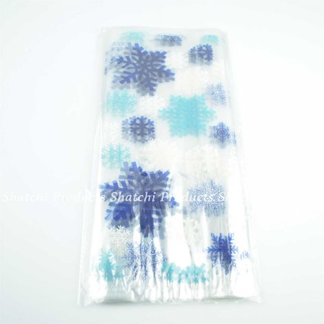 15cm x 15cm Clear Snowflake Cellophane Gift Bags with Ties for Christmas Parties and Favours (1/3)