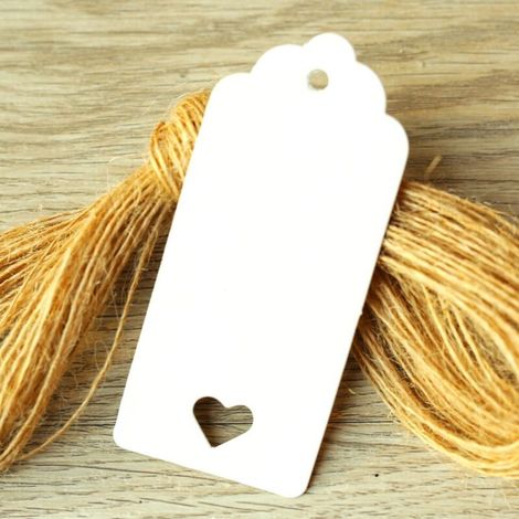 Étiquettes cadeaux avec ficelle, 100 pièces en papier blanc, étiquettes en forme de cœur creux pour cadeaux de mariage, pour la fête des mères, un anniversaire, la Saint-Valentin (1/5)