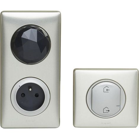 Pack démarrage maison connectée Legrand celiane with netatmo contrôle vocal et surveillance puissance (1/4)