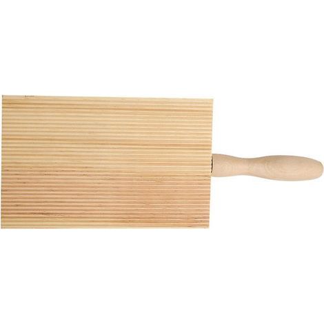Professionelle Werkzeuge zur Herstellung schräger Firstbretter aus Holzpaletten (1/4)