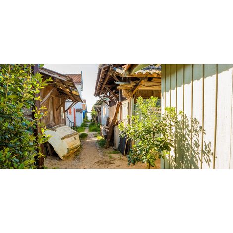 Tableau sur toile barque village de l'herbe 45x135 cm - Impression sur Toile Murale Décorative - Image imprimée en HD sur Toile - Toile sur Châssis en Bois FSC - Fabriqué en France (1/5)