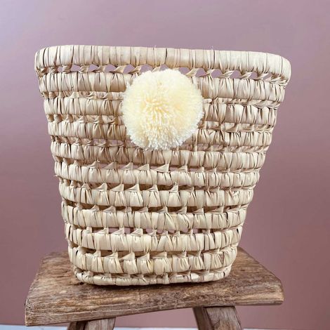 Panier ou corbeille de rangement rigide en palmier (1/3)