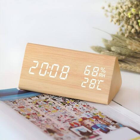 LED Réveil Électronique en Bois, Horloge Numérique avec 3 Réglages d'Alarme, Numérique Réveil Alimenté par USB Affichage de l'Heure, de la Température et de l'Humidité,12/24 Heure (1/5)