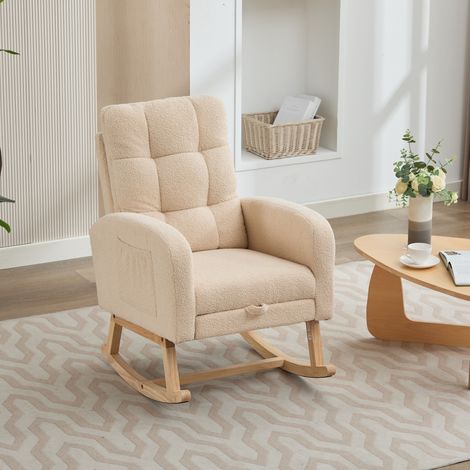 Sillón balancín de bouclé beige, estructura de madera, 132 x 50 x 99 cm DESVIAE (1/5)