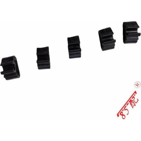 Le collier de serrage du tuyau de lave-glace 1617040080 best compatible avec les modèles Peugeot 3008/P845008/P87 et Citroën C5. (1/4)
