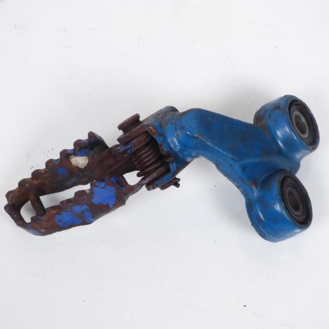 [PRODUIT D'OCCASION] Platine de repose pied pilote gauche origine pour moto Suzuki 600