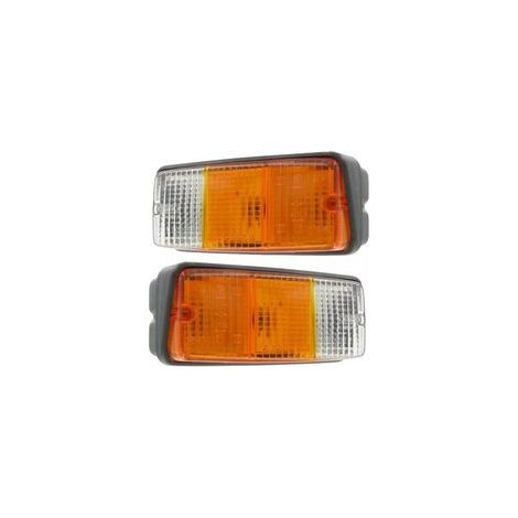 Phare avant 2 fonctions tracteur – Feu de position + feu clignotant – Dimensions 160x70x71mm – Lot de 2 (1/2)
