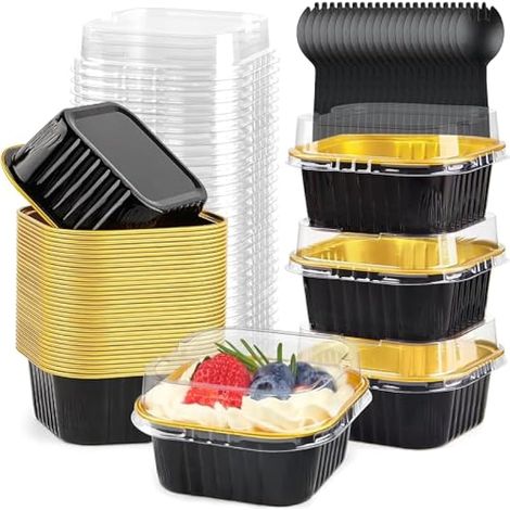 50 pièces mini moules à gâteau avec couvercles et cuillères, 150ml carrés en aluminium, boîtes à pain, contenants pour tarte, dessert, mariage, anniversaire, pique-nique, fête (Noir et Or)