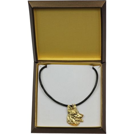 Deutsche Schäferhund-Hundekette in Geschenkbox, vergoldeter Anhänger für Hundeliebhaber, beeindruckendes Schmuckstück von Art-Dog (1/5)