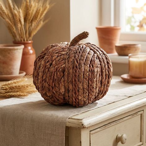 Woven Natural Straw Pumpkin Ornament (1/2)