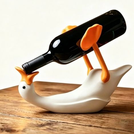 Portable, cute, and quirky new goose-shaped wine bottle holder.