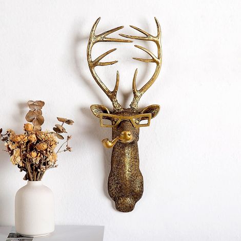 3D Head Wall Mount Ornament, têtes d'animaux pour sculptures suspendues d'art mural, décorations en résine bronsée pour la maison (Tête de cerf en résine) (1/5)