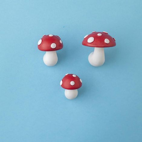 3 Aimants Réfrigérateur, Champignons Rouges Stéréoscopiques, Aimants 3D Adorables pour Frigo (1/5)