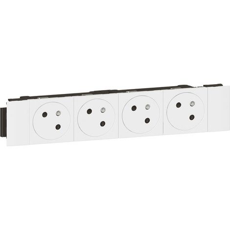 Legrand – Prise de courant 4 prises 2P+T – Installation à clipser – Indice IK07 – 230V 16A – Pour goulottes Mosaic