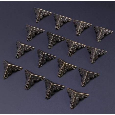Lot de 30 Protections d'angle en métal pour coffres, Protection de Coin décorative Vintage avec 120 Clous aléatoire