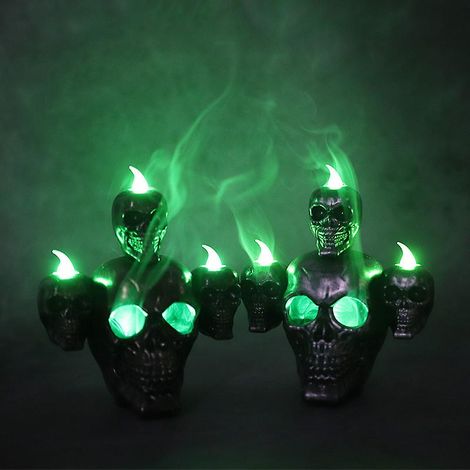 Lot de 2 lampes tête de mort d'Halloween avec fumée, effet citrouille, LED, bougie électronique, accessoires de décoration pour maison hantée (1/4)
