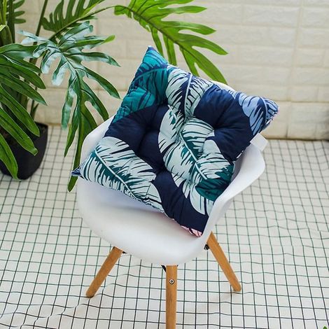 Coussin d'assise moelleux pour une utilisation en extérieur : jardin, terrasse, maison, cuisine, bureau, canapé, chaise. (1/2)